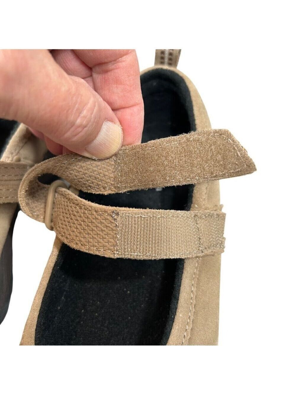 L.L. Bean Beige Suede Mary Jane Wedge Heel Comfort Mocs Shoes Size 6 - Picture 12 of 13